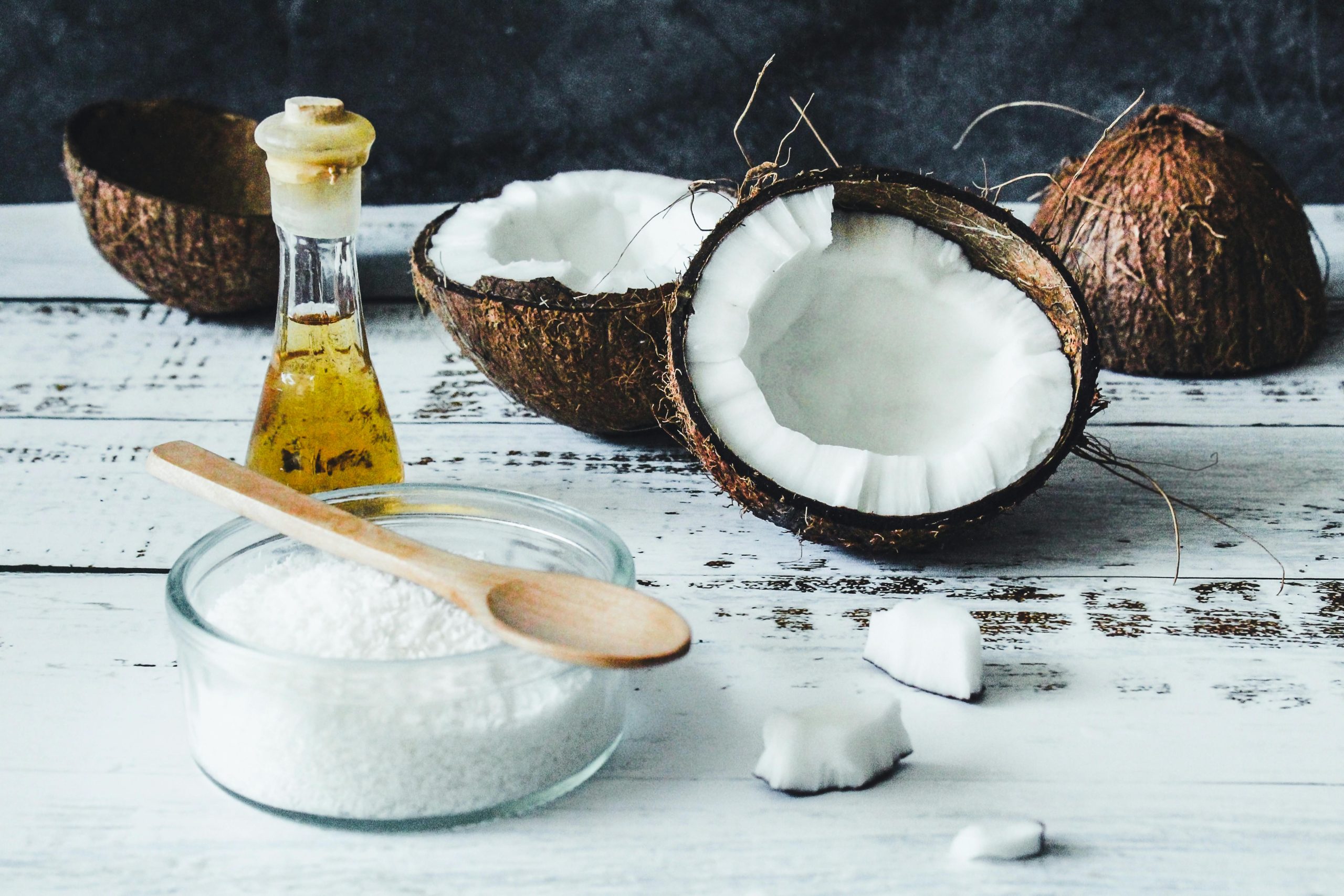 Bienfaits et usages naturels de l'huile de coco