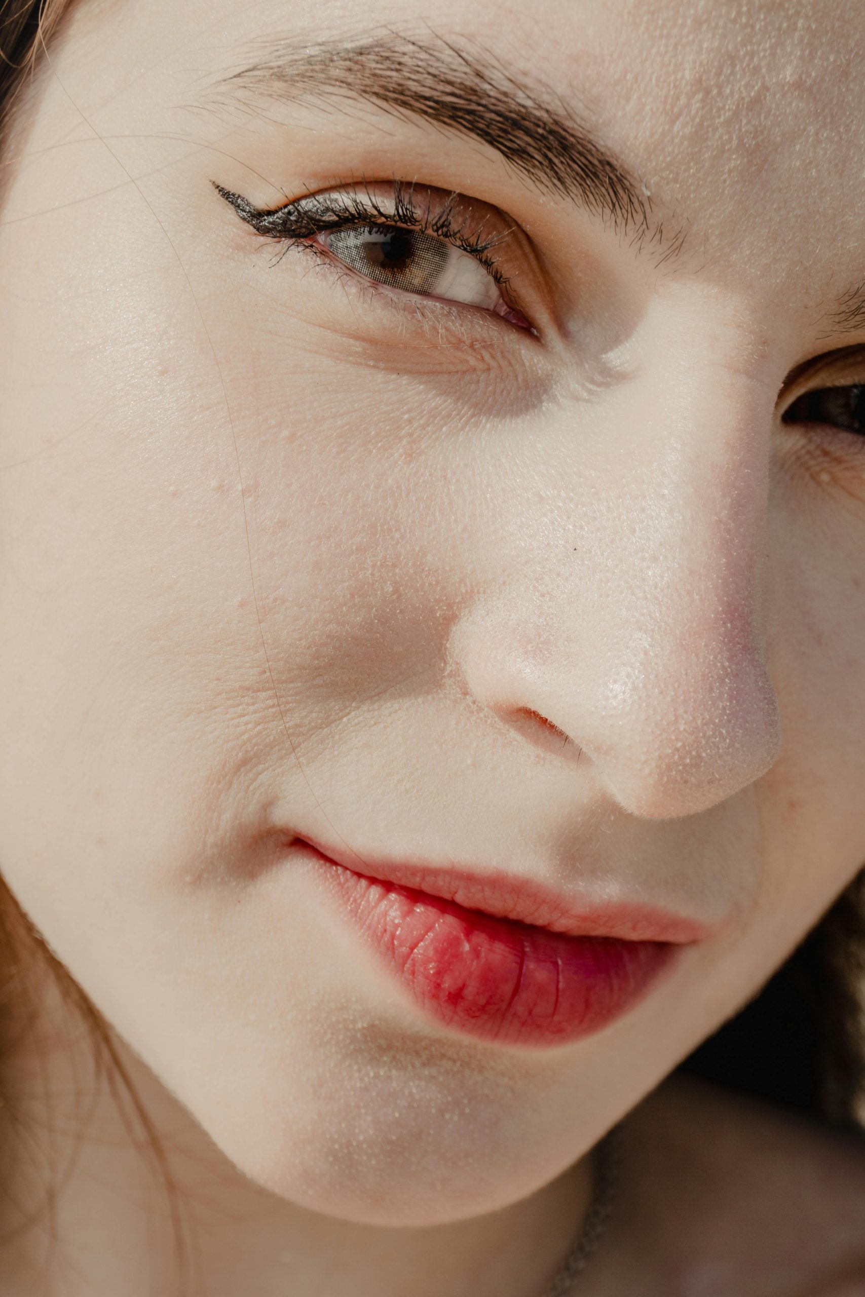 Visage radiant avec des astuces naturelles