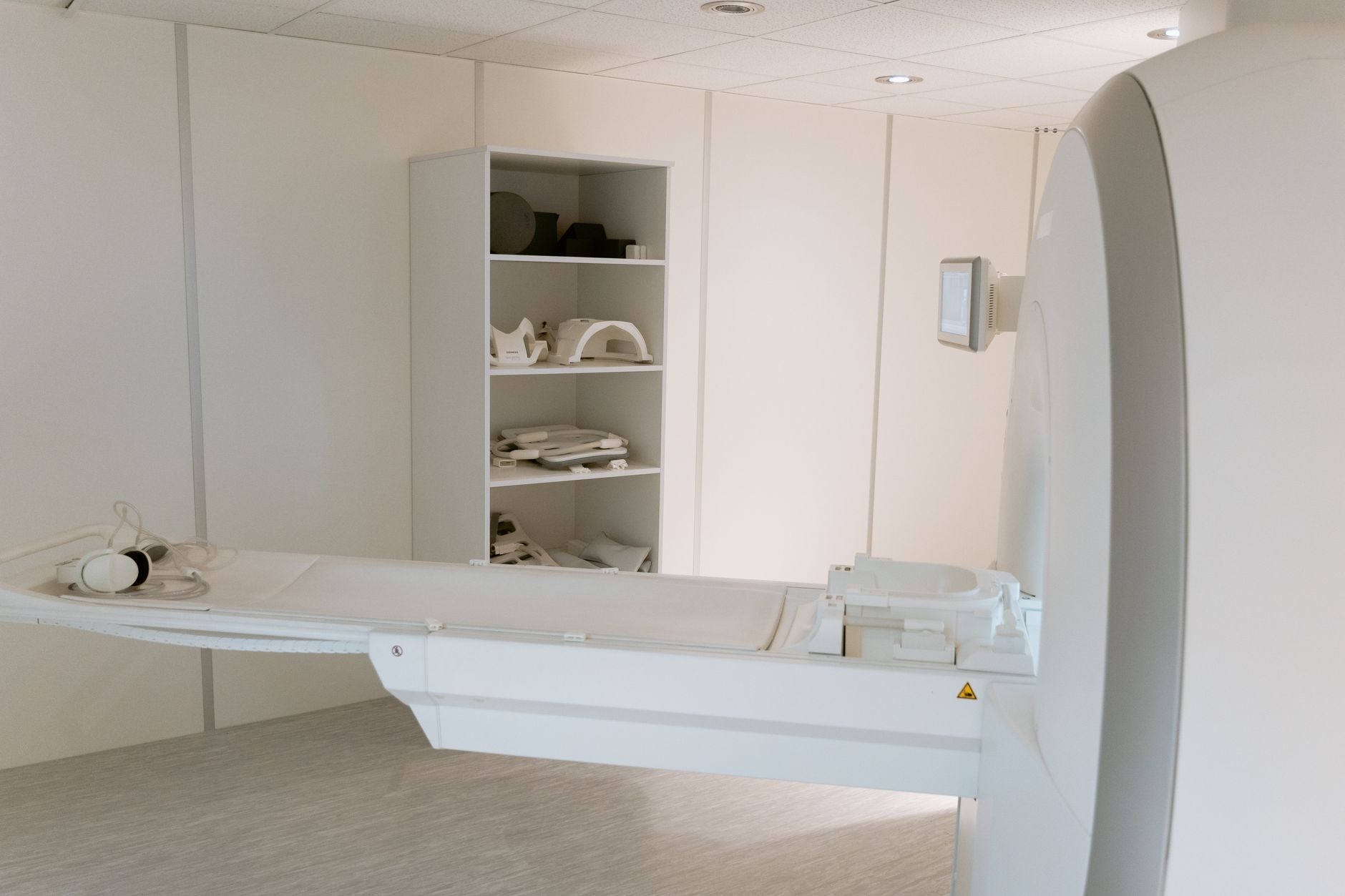Salle de scanner en milieu hospitalier